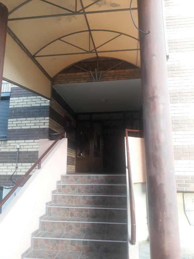 Central Apartments Vera Guca Luaran gambar